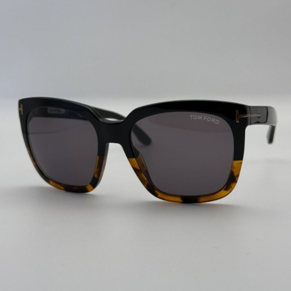 Tom Ford Amarra FT TF502 05A Square Shiny Black Havana/Smoke 55/18/140